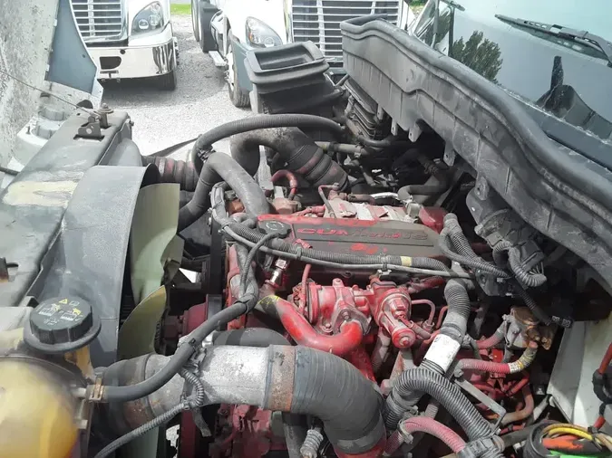 2020 NAVISTAR INTERNATIONAL MV607 (4X2)