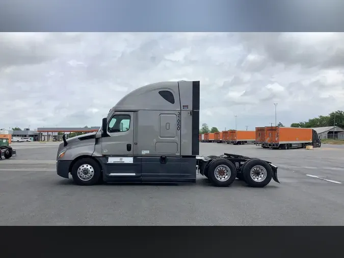 2024 Freightliner Cascadia