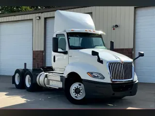 2019 INT LT625 6x4