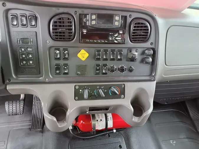 2019 FREIGHTLINER/MERCEDES M2 106ce5672a74e1e4bb17ef54d5e19b86cb9