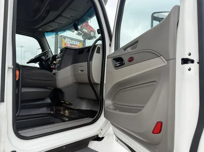 2021 Peterbilt 579ce573e4a698384e954fb588edcf65517