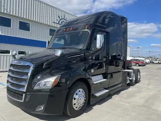 2022 Freightliner CA126SLP