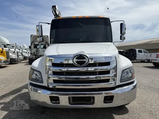 2018 HINO 258