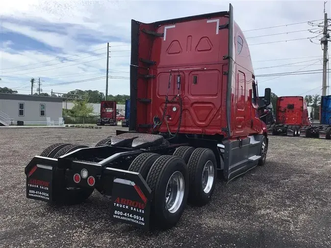 2020 FREIGHTLINER CASCADIA