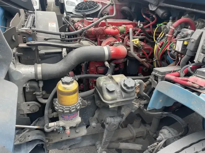 2016 FREIGHTLINER M2 106