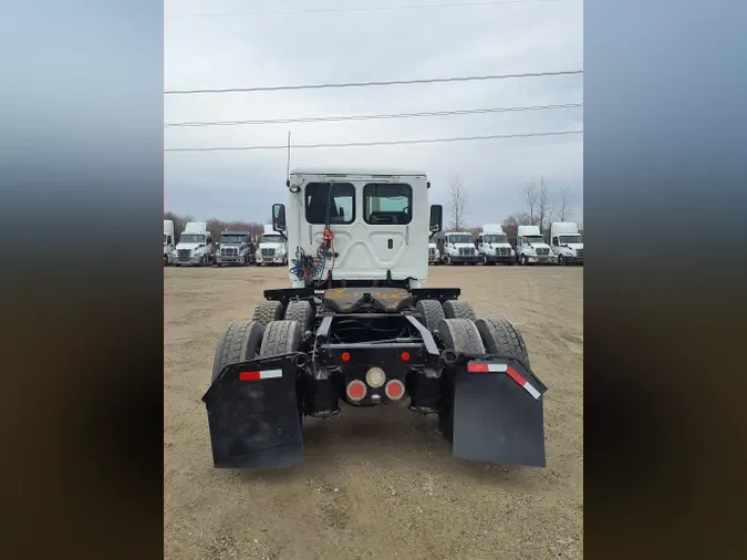 2018 FREIGHTLINER/MERCEDES CASCADIA 113