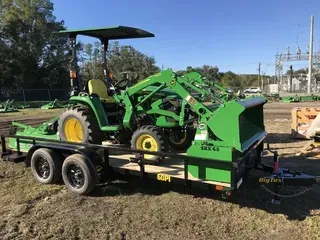 2022 John Deere 3025E