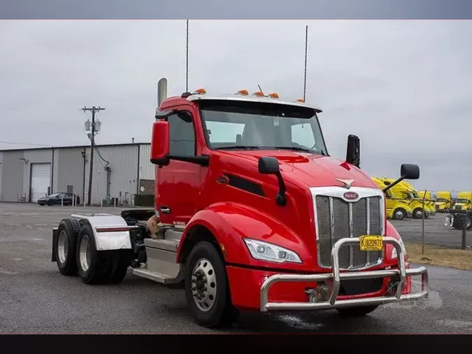 2022 PETERBILT 579ce5f38b23d08bc9cba4a6acf95753580