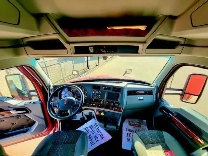 2021 Kenworth T680