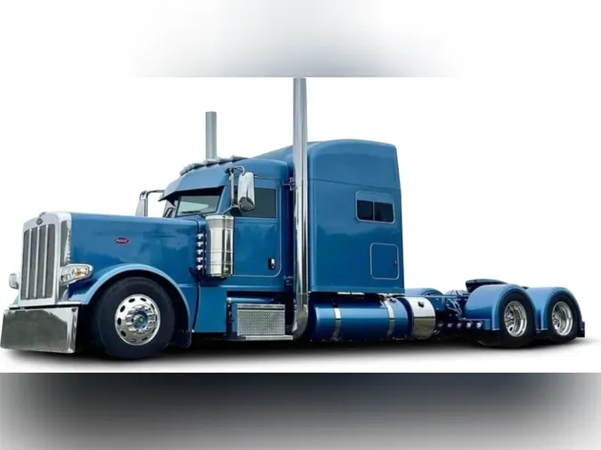 2023 Peterbilt 389ce614c9201d9f0fdc79f38b2e86e3691