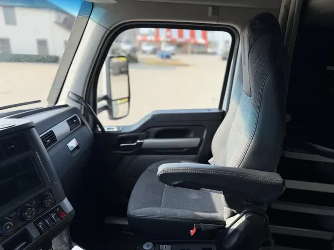 2023 Kenworth T680