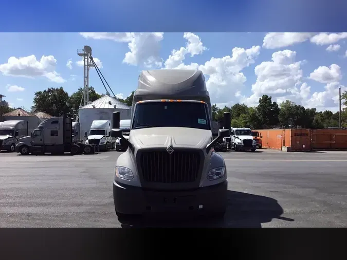 2022 International LT