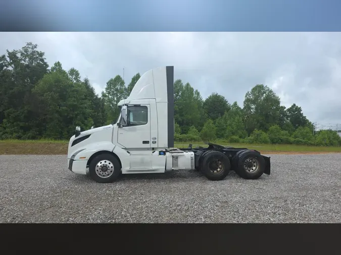 2018 Volvo VNL300