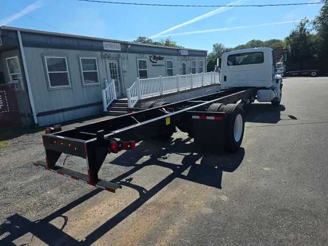 2019 NAVISTAR INTERNATIONAL 4300