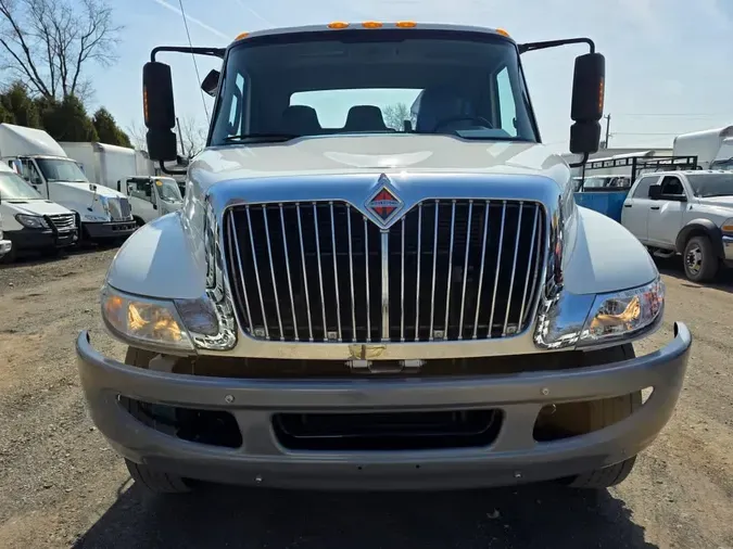 2019 NAVISTAR INTERNATIONAL 4300