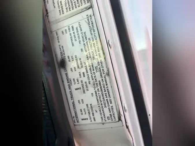 2003 INTERNATIONAL 9200