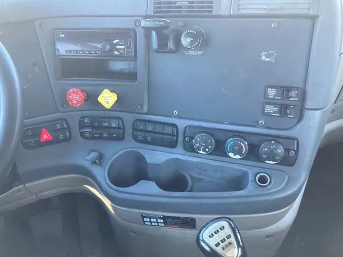 2020 FREIGHTLINER/MERCEDES CASCADIA 125