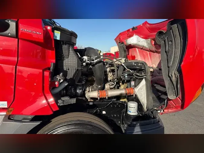 2022 FREIGHTLINER CA126