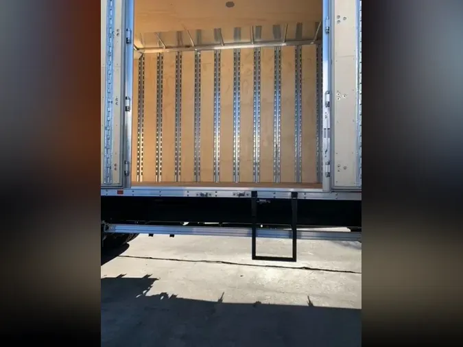 2020 Freightliner Business Class M2 106