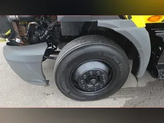 2018 INTERNATIONAL RH613