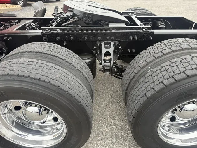 2021 Peterbilt 579ce810c7a11ba08be9cad82bc11d135c7