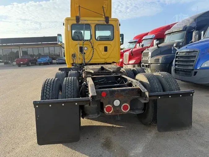 2017 FREIGHTLINER CASCADIA 125ce83dcc3cb59997ba715a40f00fd0a05