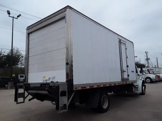 2018 FREIGHTLINER/MERCEDES M2 106