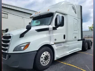 2020 FREIGHTLINER/MERCEDES NEW CASCADIA PX12664