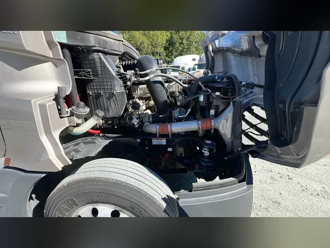 2023 Freightliner Cascadia 126