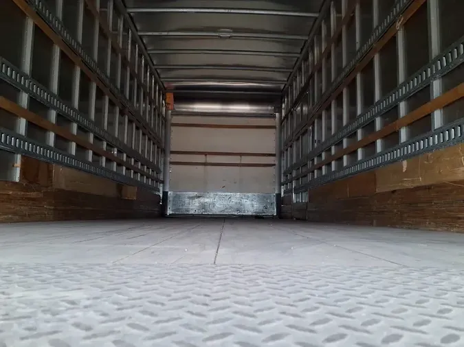 2019 FREIGHTLINER/MERCEDES M2 106