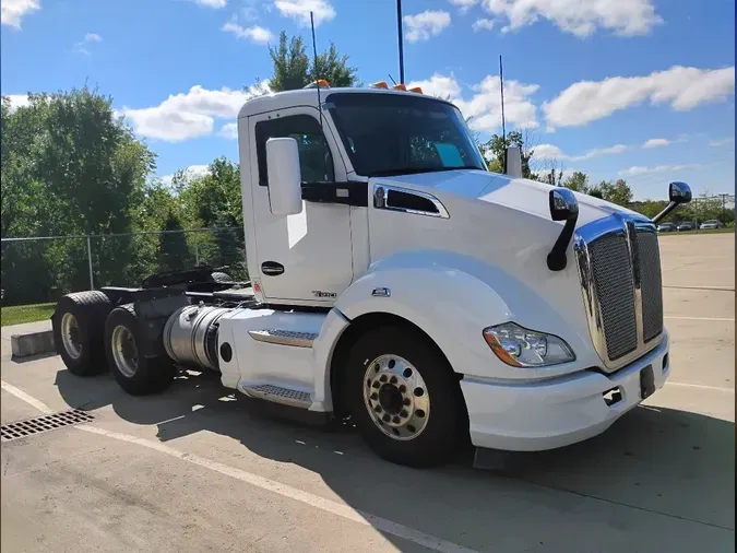 2020 Kenworth T680