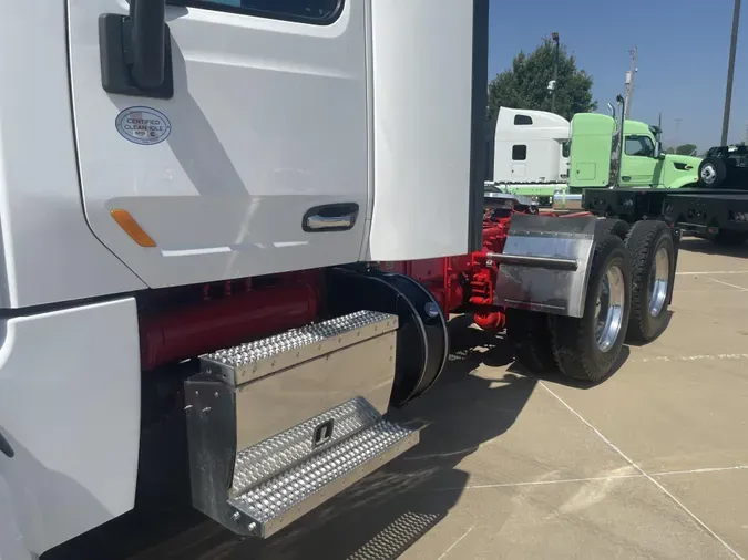 2022 Peterbilt 567