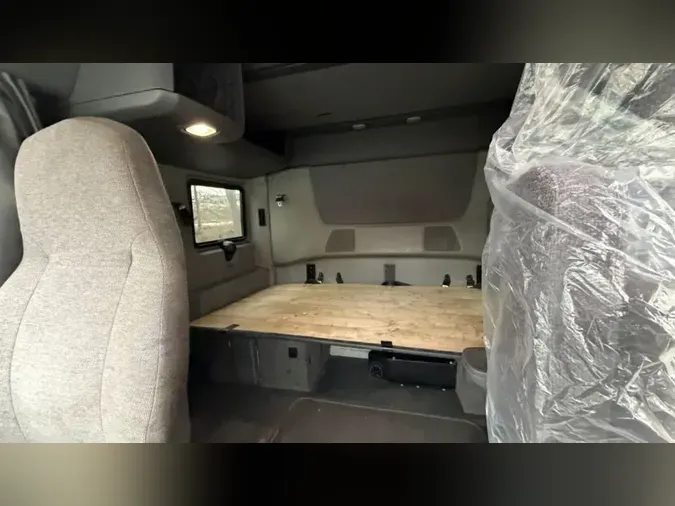 2019 NAVISTAR INTERNATIONAL LT625 SLPR CABce936fef9ca83d8083ccbbca415d8b92