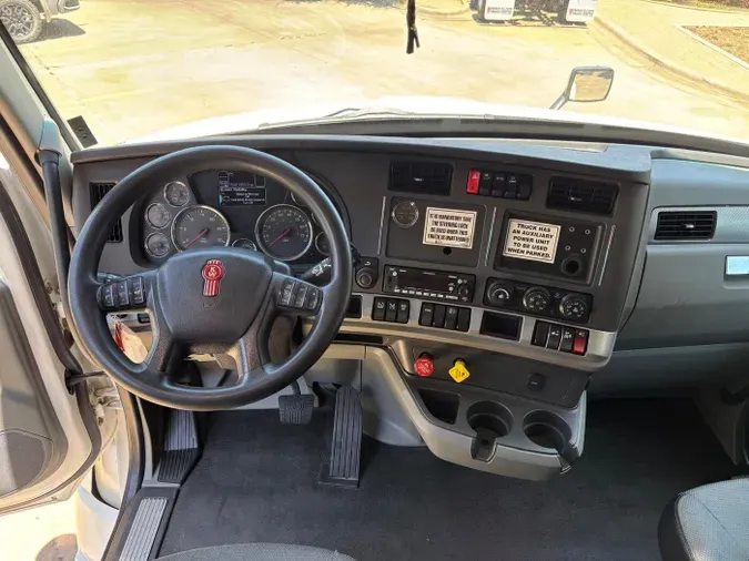 2022 Kenworth T680