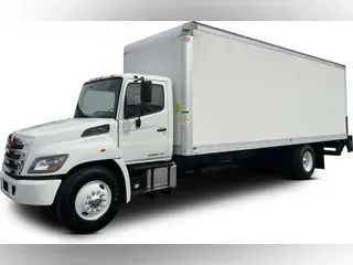 2016 Hino 268A
