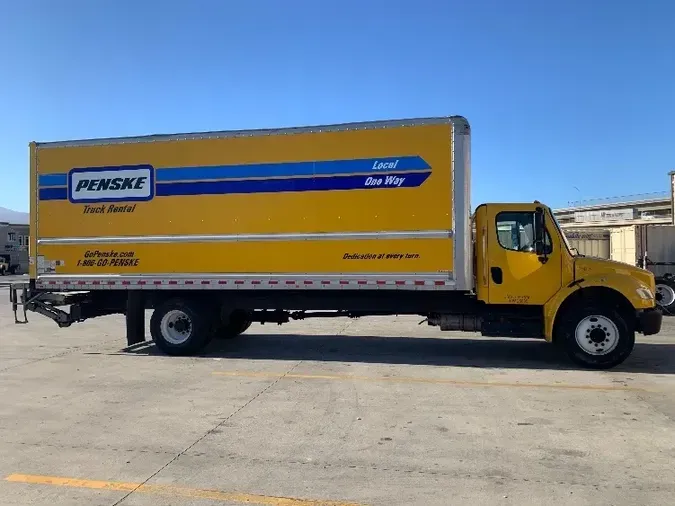 2018 Freightliner M2