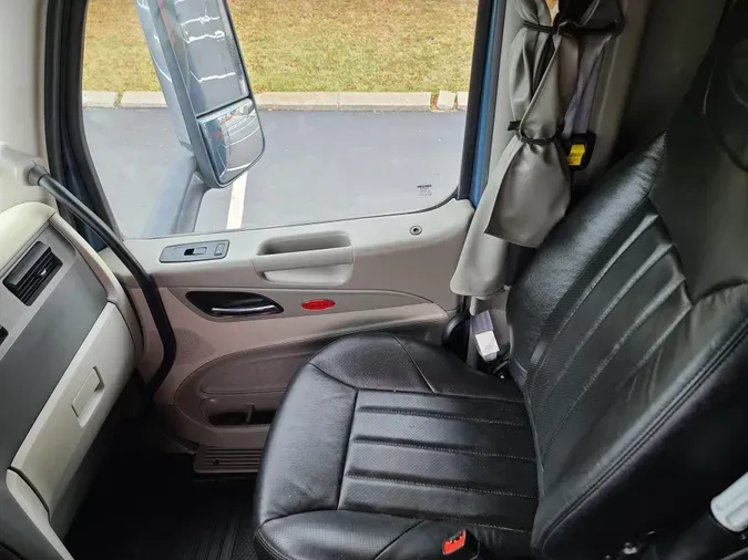 2021 Peterbilt 579ce971d2c596b32b61224856aa3f8caba