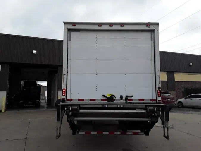 2020 FREIGHTLINER/MERCEDES M2 106