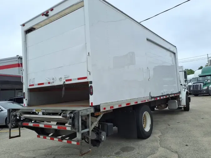 2019 FREIGHTLINER M2 106