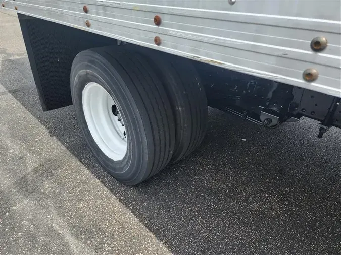 2019 ISUZU NPR-HDcea2f305dd99d6ae8853f47acd144432