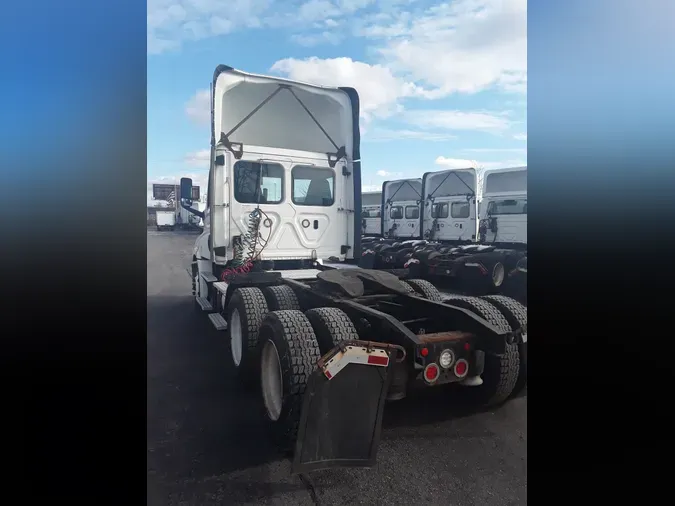 2019 FREIGHTLINER/MERCEDES NEW CASCADIA PX12664