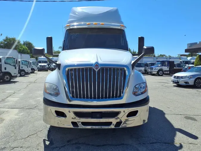 2019 NAVISTAR INTERNATIONAL LT625 SLPR CAB