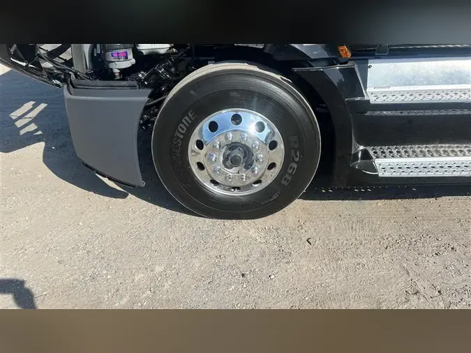 2020 FREIGHTLINER CA126