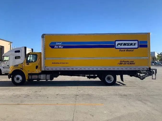 2018 Freightliner M2