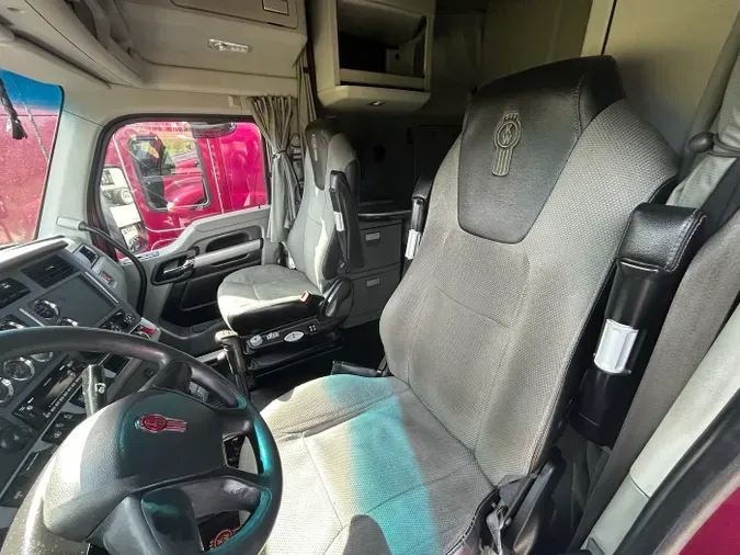 2022 Kenworth T680ceb5524c2860666b2645f12231f71765