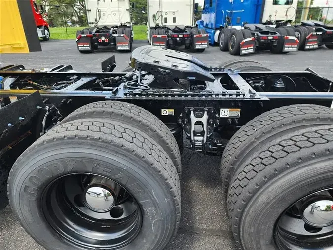 2023 PETERBILT 579ceb60cea8b1cfa2dfad8e165d80949c2
