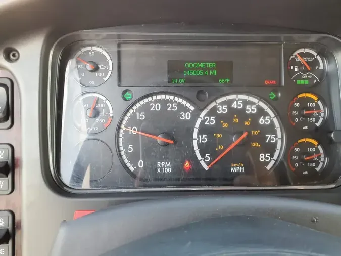 2019 FREIGHTLINER/MERCEDES M2 106