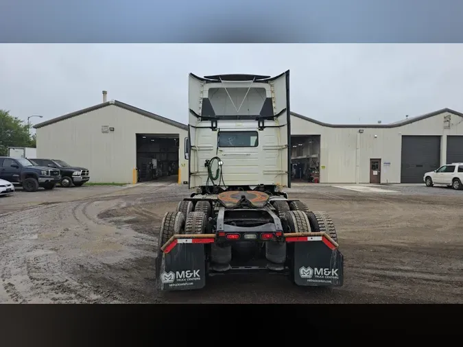 2019 Volvo VNL300ceb830d3529f1a8915aa0da271aa0311