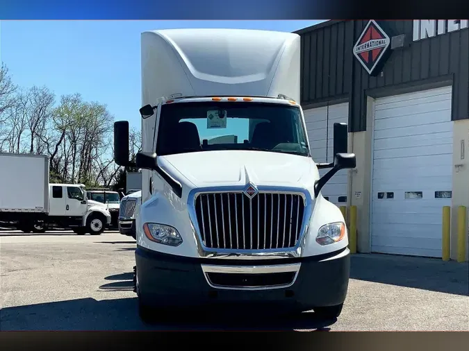 2021 INT LT625 6x4