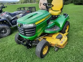 2013 John Deere X734
